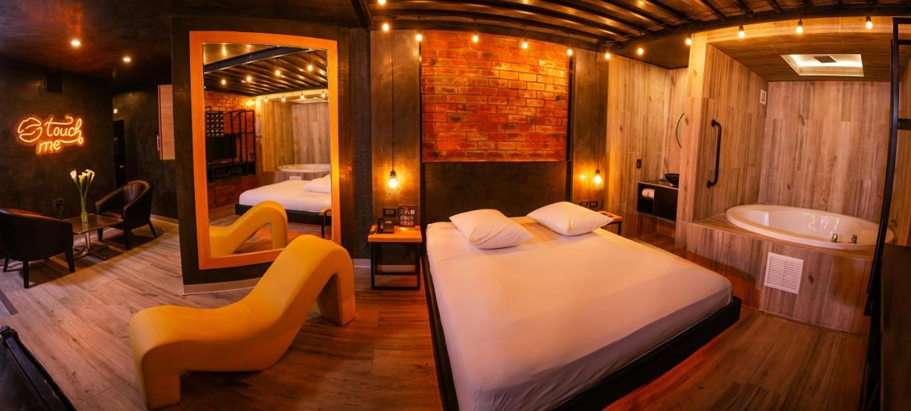 Orei Private Suites "Adult Only" Trujillo Eksteriør billede