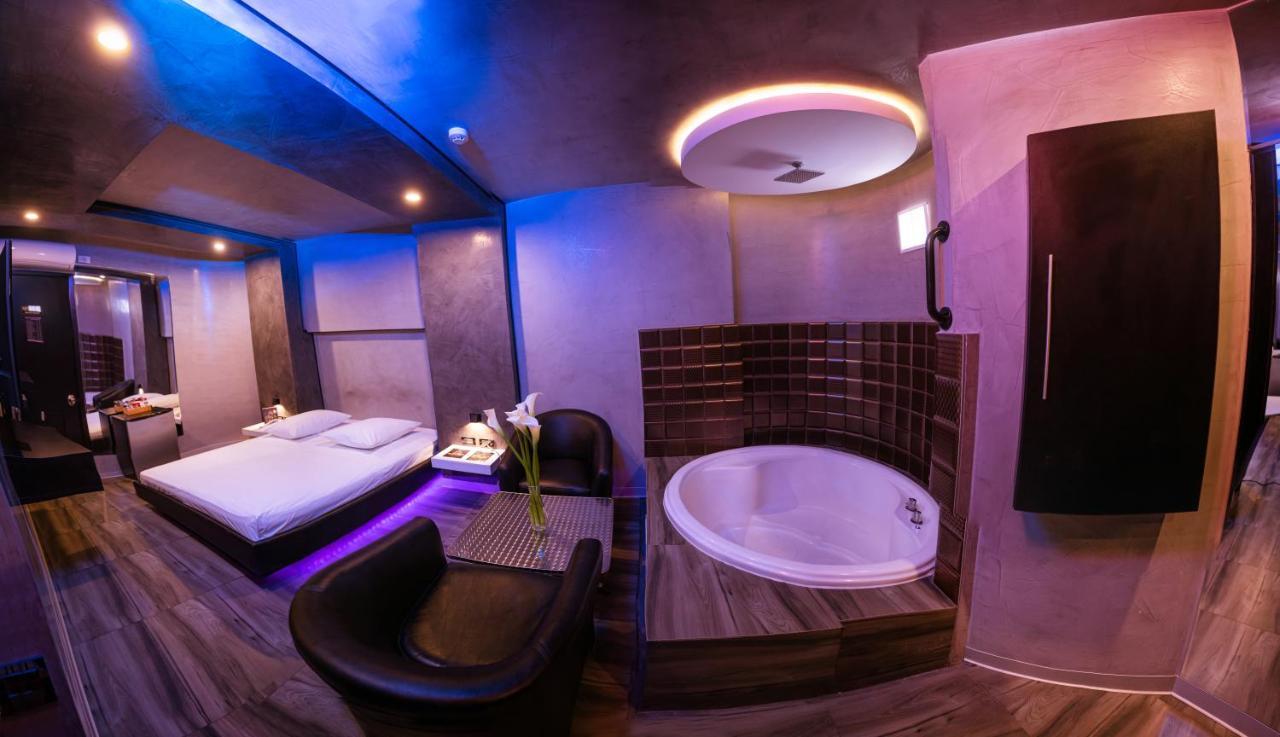 Orei Private Suites "Adult Only" Trujillo Eksteriør billede