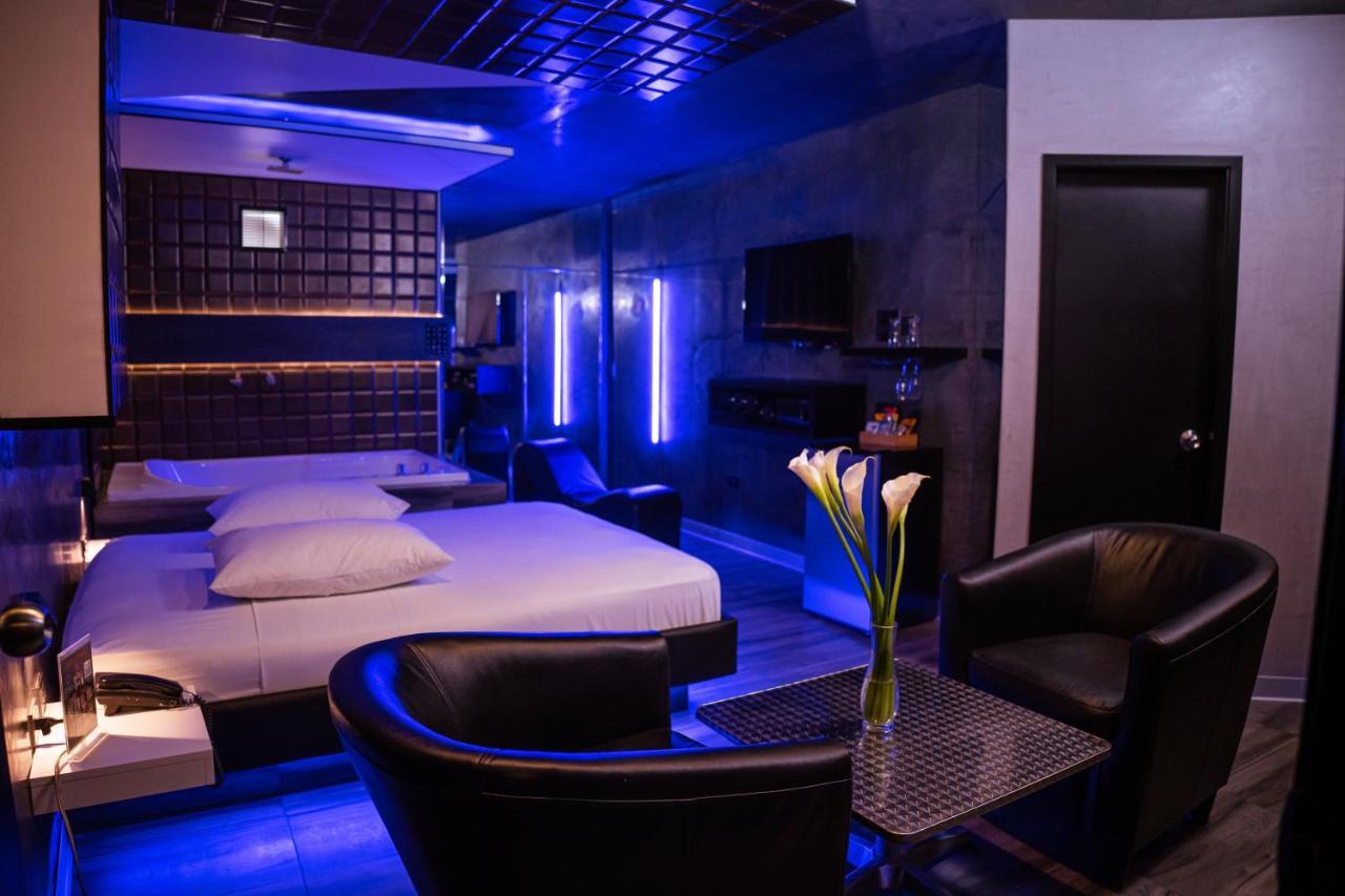 Orei Private Suites "Adult Only" Trujillo Eksteriør billede