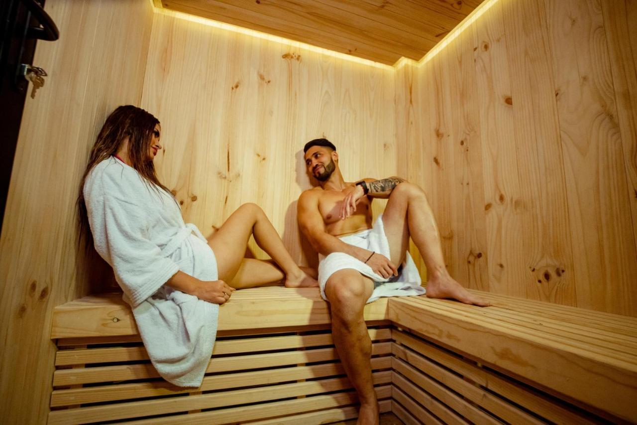 Orei Private Suites "Adult Only" Trujillo Eksteriør billede